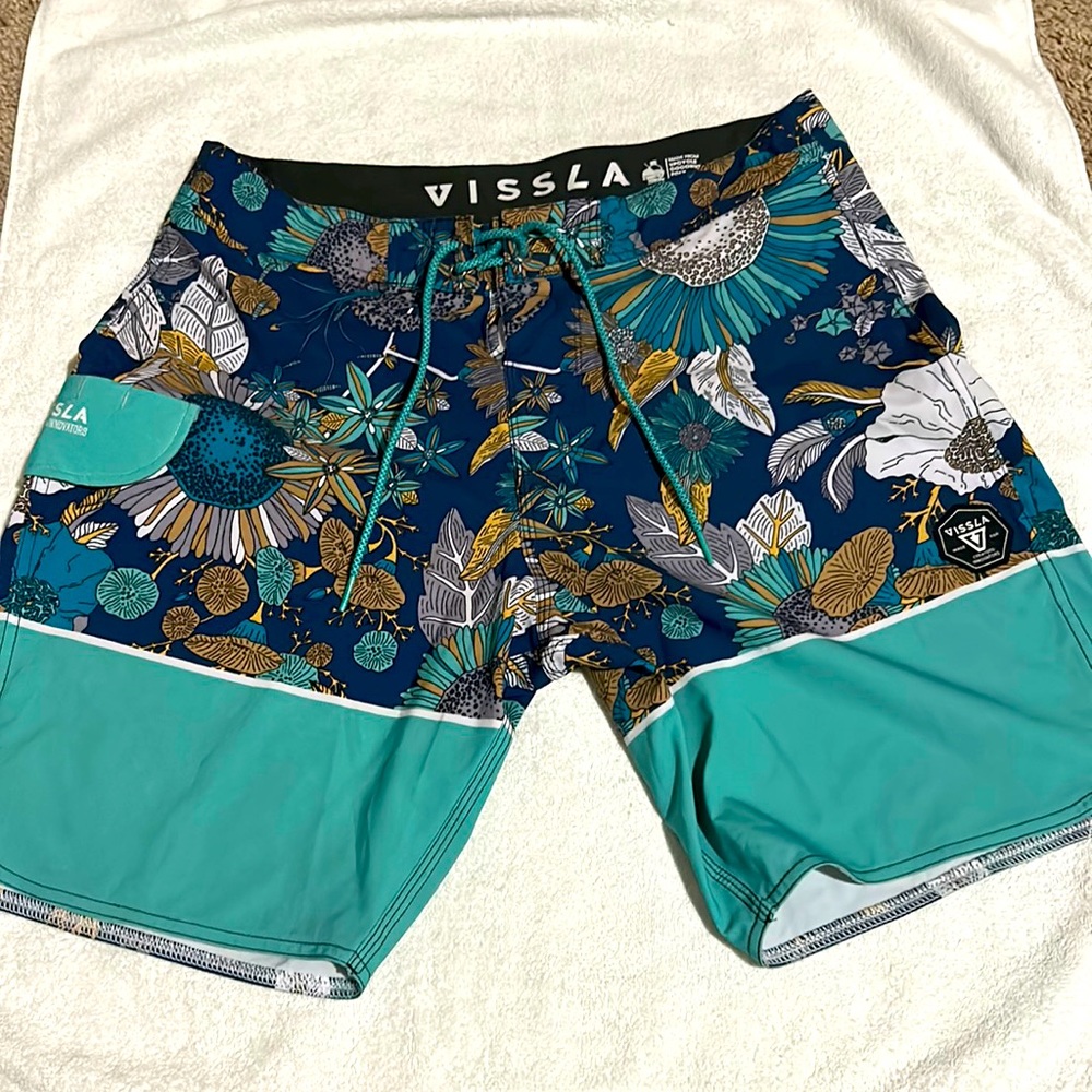 VISSLA Men’s Teal Swim Trunk sz 32